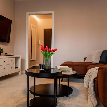 123 Apartment